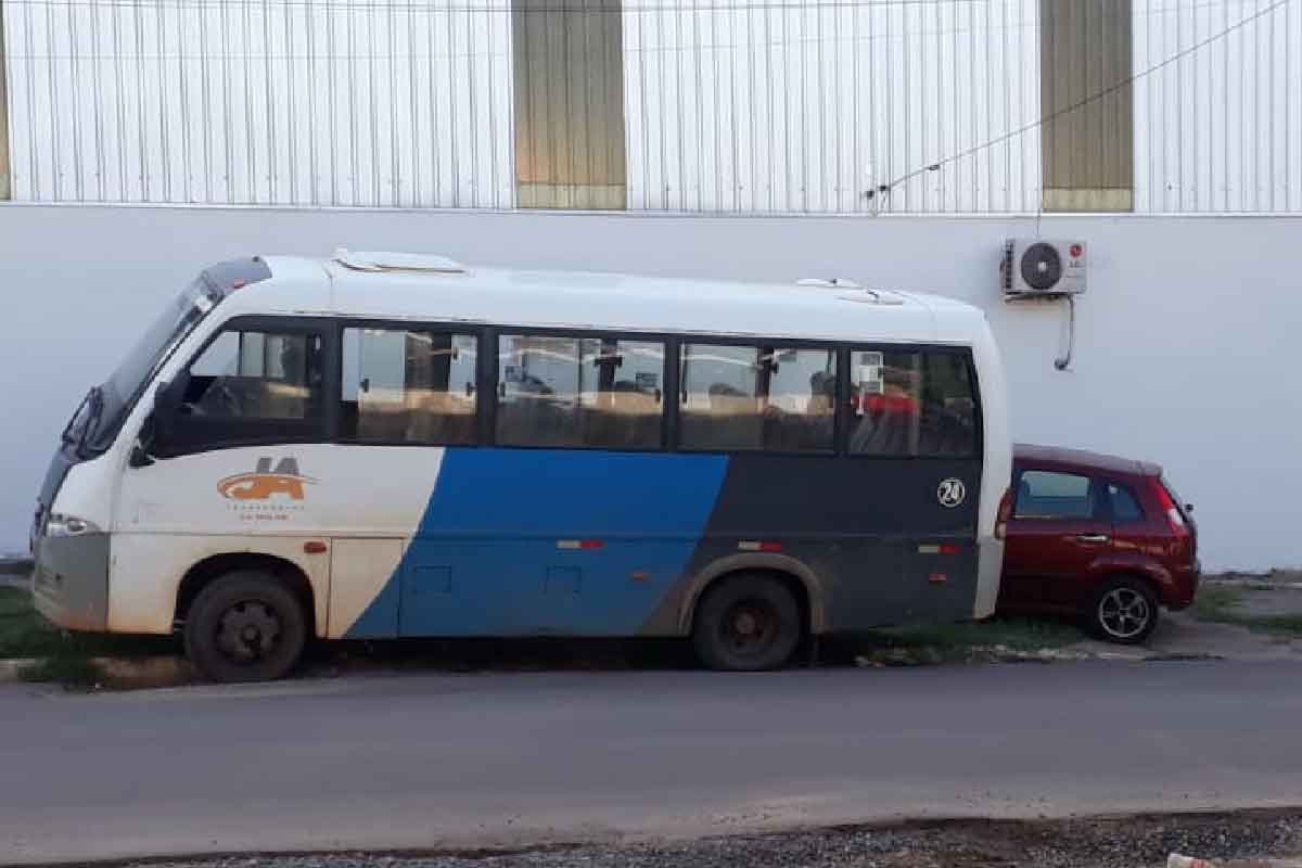 ônibus roubado em Goiás