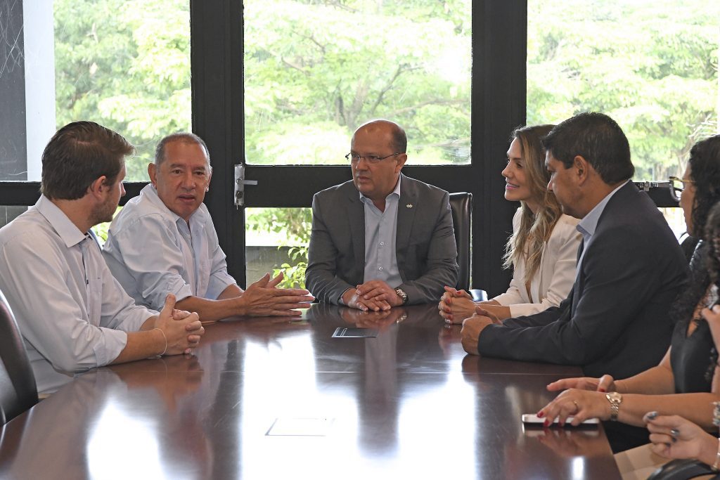 Barbosinha assume como governador em exercicio de Mato Grosso do