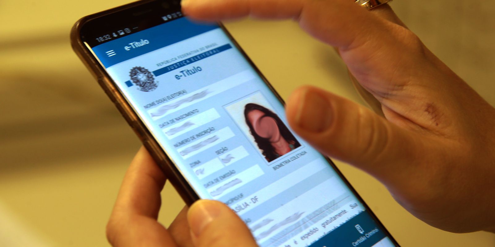 Eleitor tem quatro meses para regularizar titulo e votar em