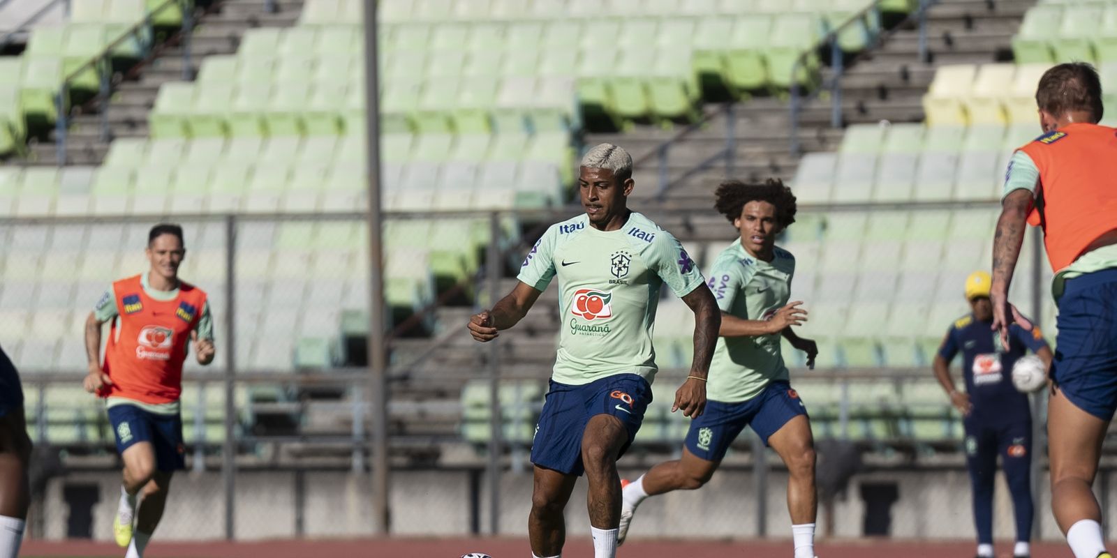 Pre Olimpico de futebol comeca neste sabado selecao estreia na terca