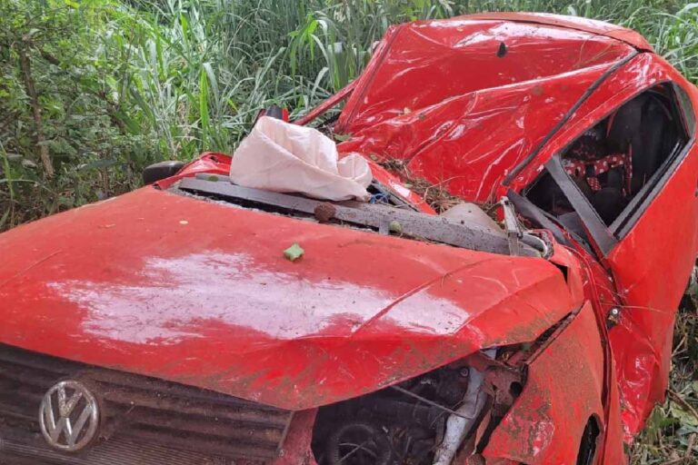 Marinha lamenta morte de oficial em acidente de carro na BR-262