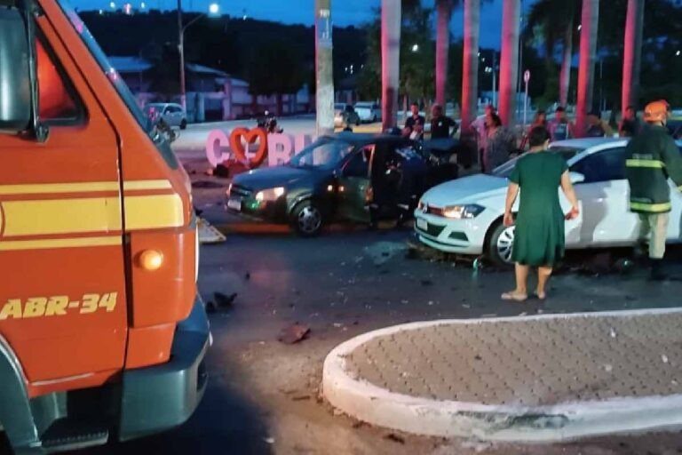 Acidente de trânsito deixa um morto e diversos feridos no centro de Corumbá