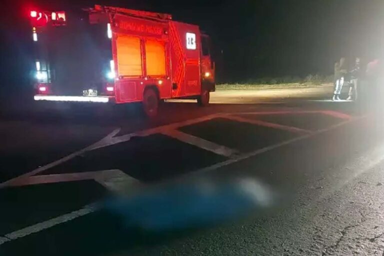 Deitado em plena BR-267 homem morre atropelado por ônibus em MS