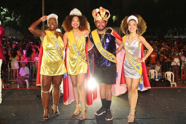 Corte de Momo tem Rei inédito e irmãs como Princesa e Rainha do Carnaval de Corumbá