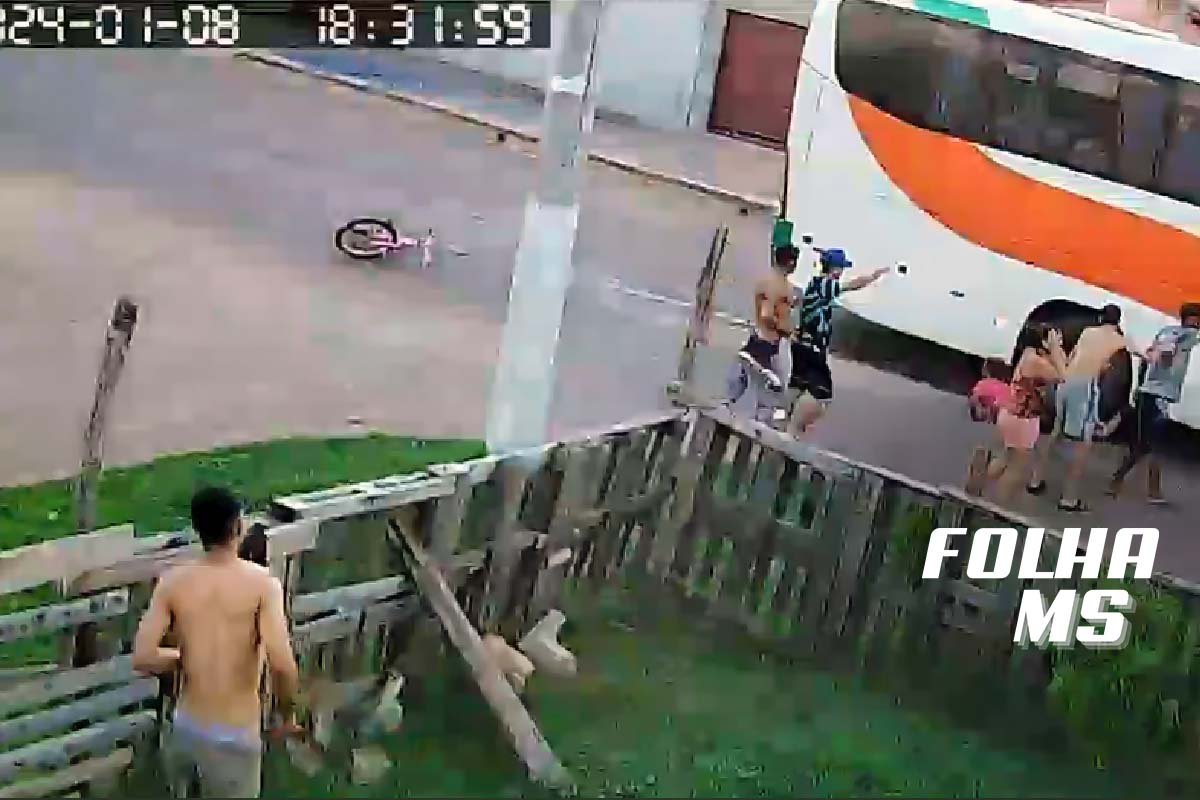 Você está visualizando atualmente Criança atropelada por ônibus segue internada em estado grave na Santa Casa de Corumbá