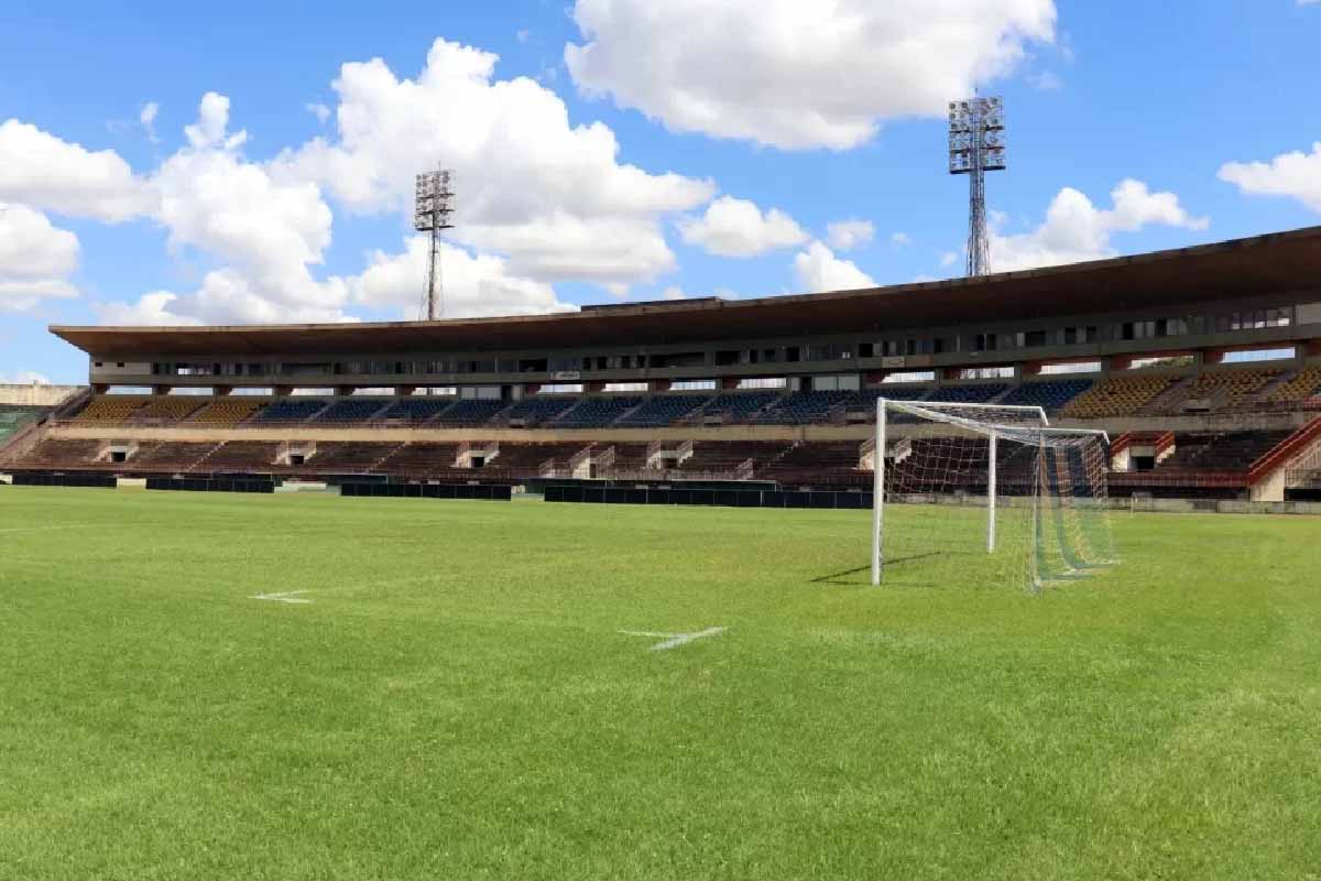 Leia mais sobre o artigo MP confirma liberação de público nos estádios para abertura do estadual de futebol