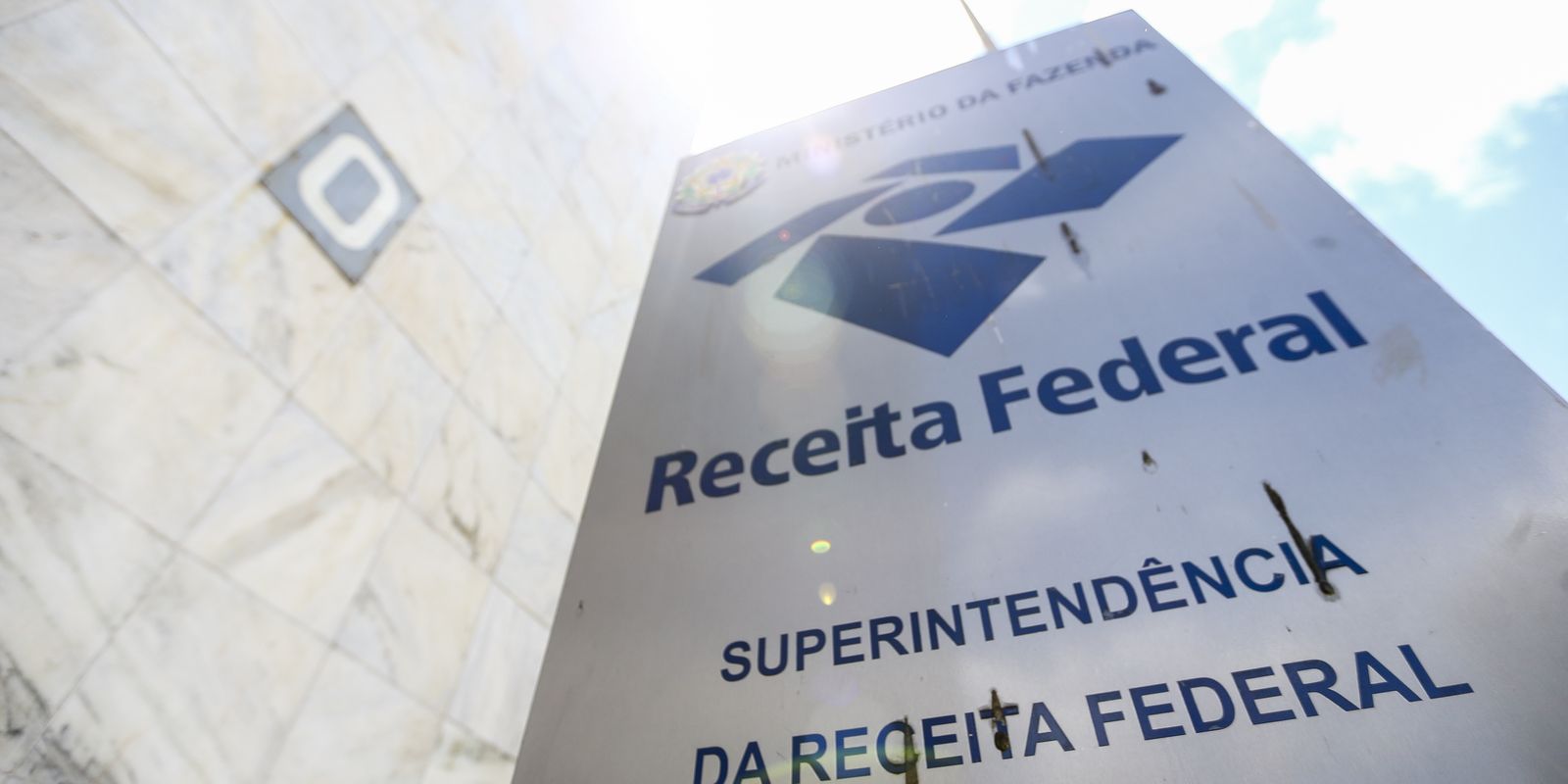 Auditores da Receita aceitam bonus progressivo e encerram greve
