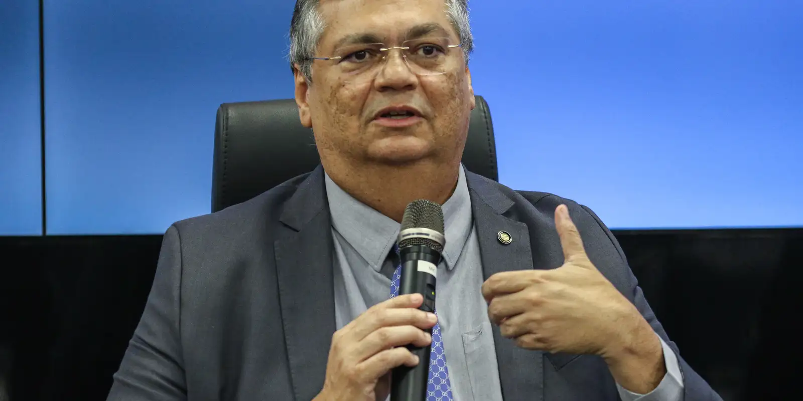 Flavio Dino e empossado no cargo de ministro do Supremo