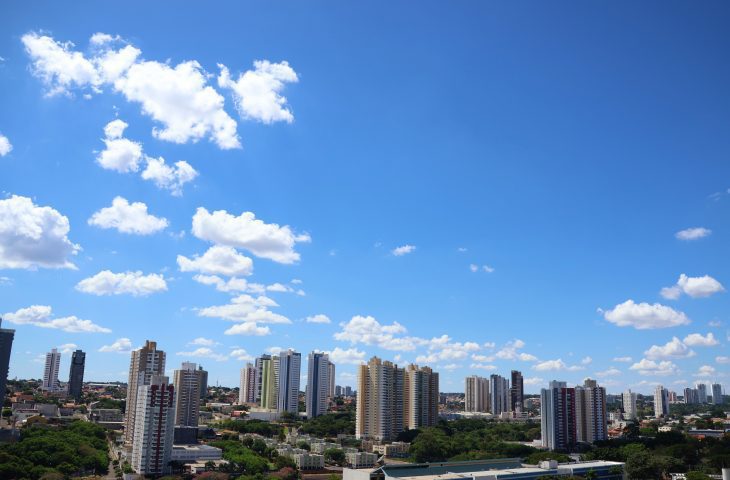 Mato Grosso do Sul inicia semana com altas temperaturas e pancadas de chuva
