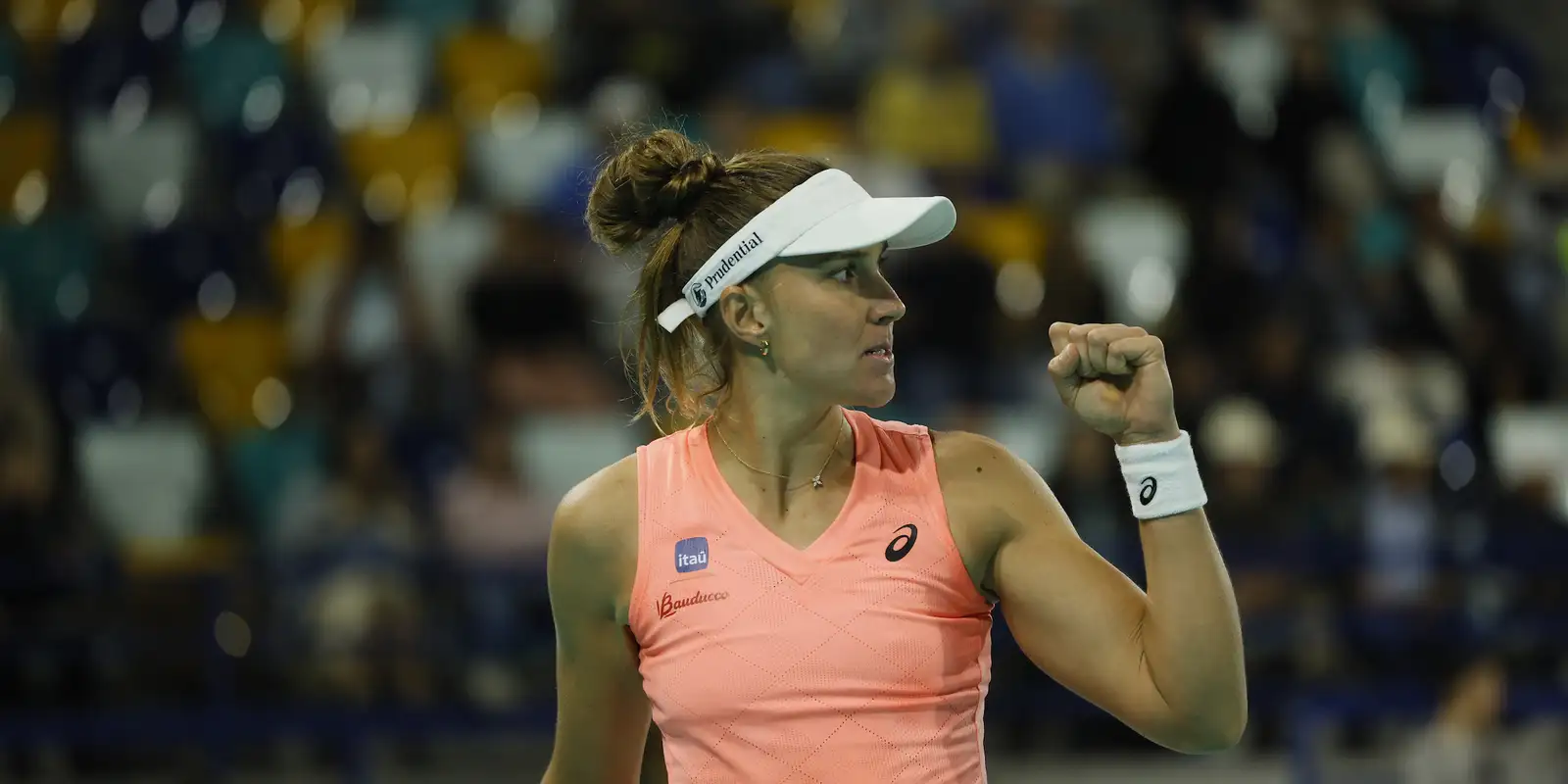 Tenis Bia Haddad chega a semifinal do WTA 500 de