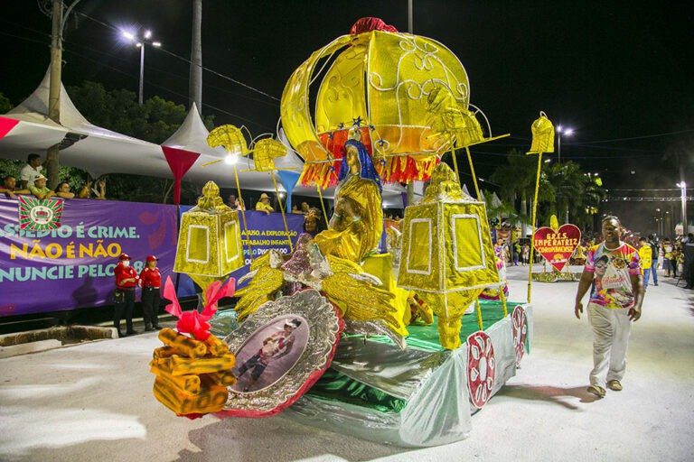 Imperatriz Corumbaense faz homenagem ao “Mestre do Mundo do Carnaval”
