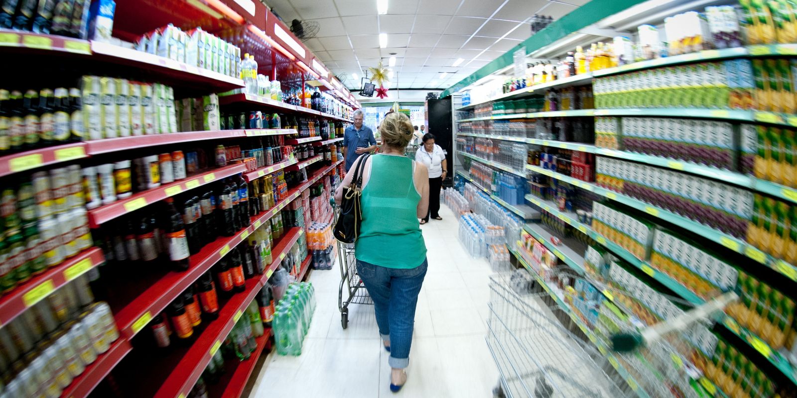 Cesta basica sobe em 14 capitais brasileiras em fevereiro