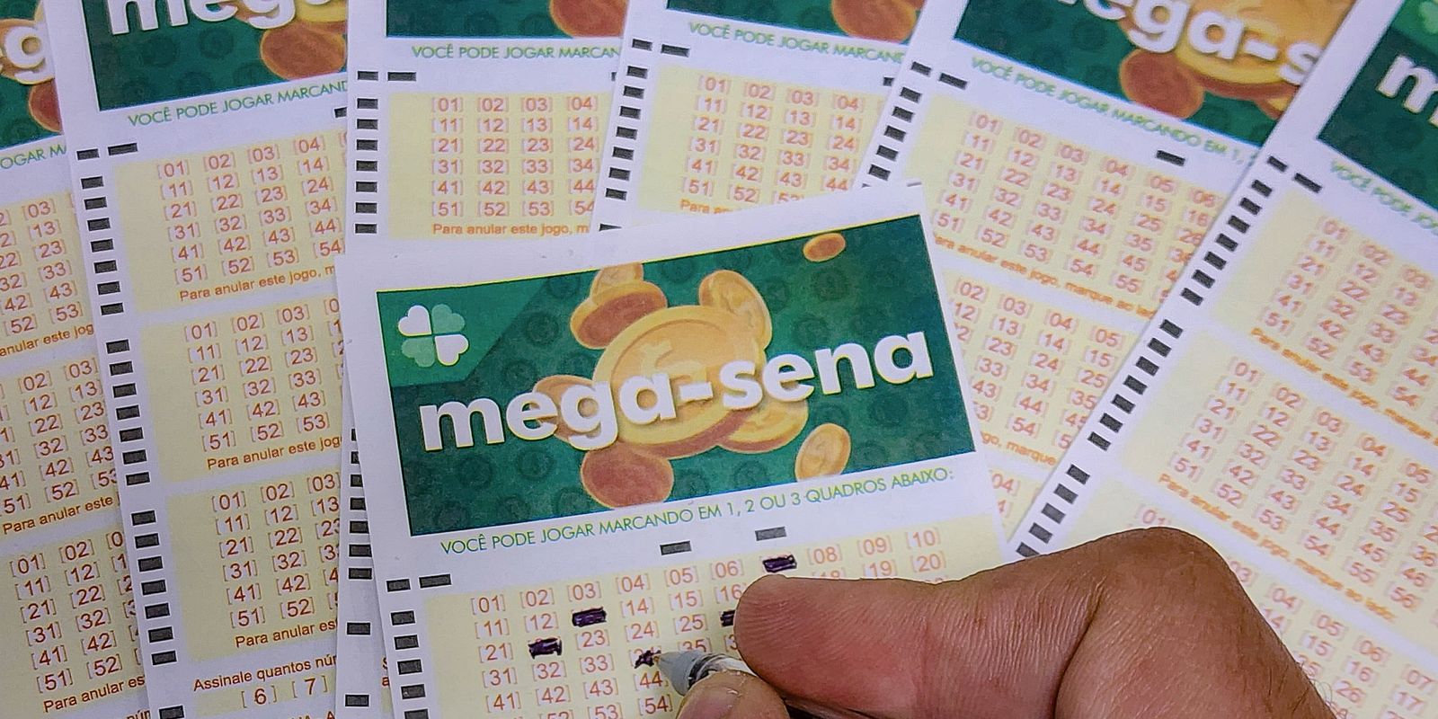Mega Sena sorteia nesta quinta feira premio acumulado em R 50 milhoes