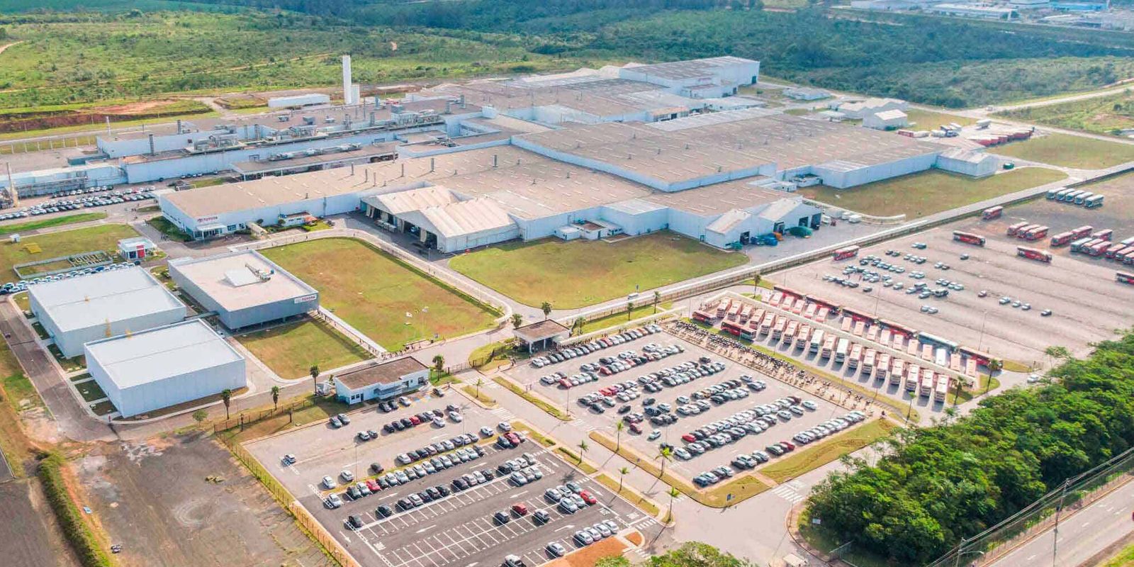 Toyota deve investir R 11 bilhoes no Brasil toyota