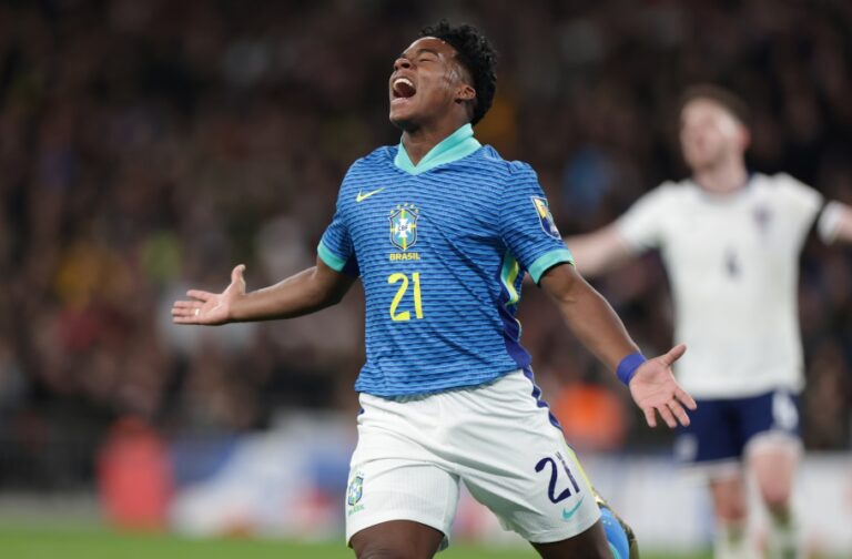 Endrick marca na estreia de Dorival e garante vitória do Brasil sobre a Inglaterra