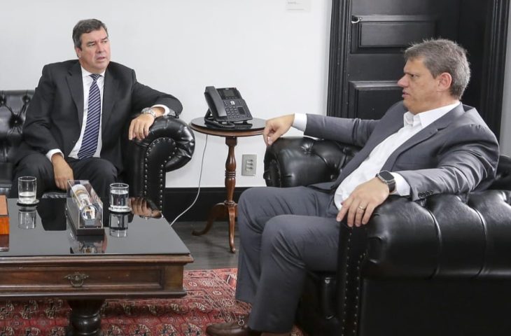 Riedel e Tarcísio se encontram em SP para tratar de avanços em infraestrutura e logística