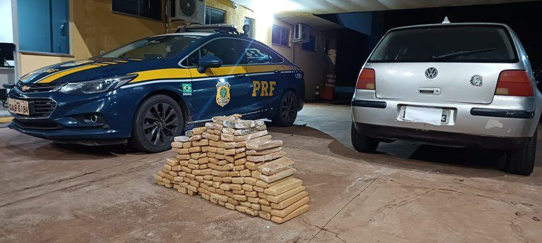 108 Kg de maconha são apreendidos pela PRF em Água Clara