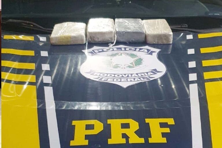 4,2 kg de cocaína são apreendidos em abordagem da PRF na BR-262 em Corumbá