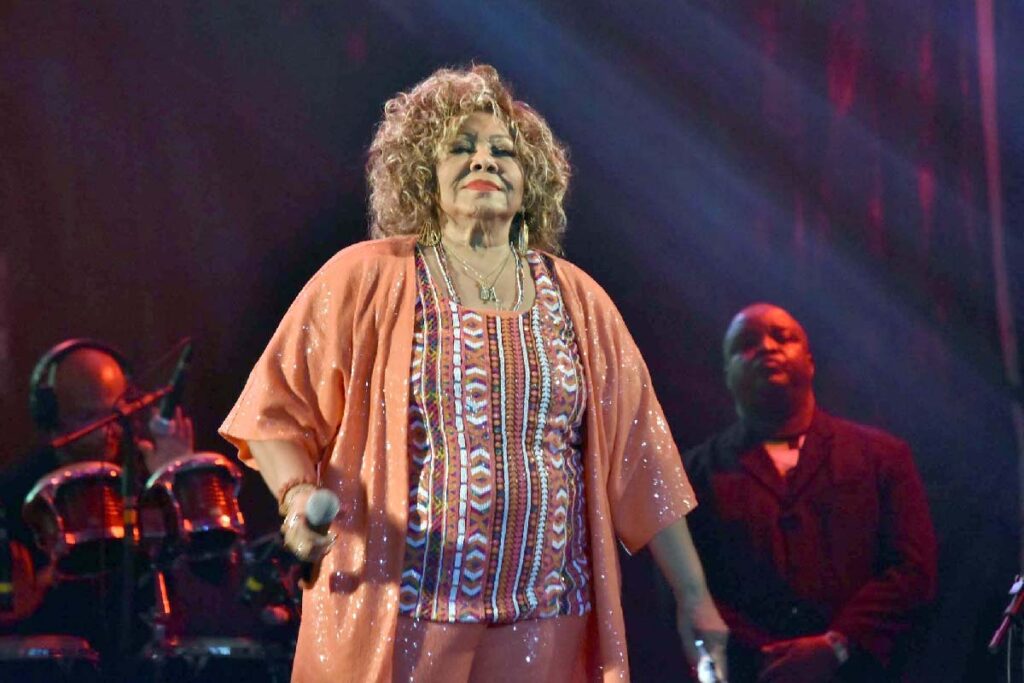 Chico Cesar e Zeca Baleiro, Alcione