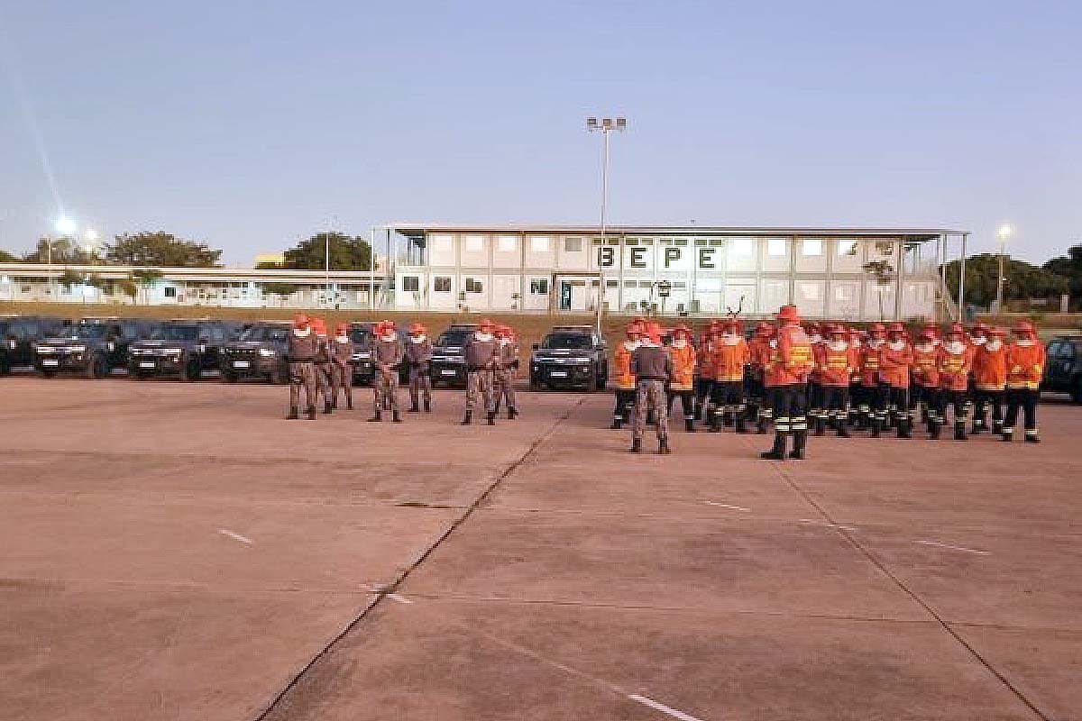 Você está visualizando atualmente Bombeiros da Força Nacional são enviados para auxiliar no combate aos incêndios no Pantanal