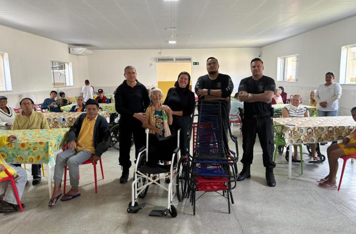 cadeiras reformadas