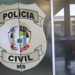 Homem desconfia de traição e esfaqueia mulher em Campo Grande