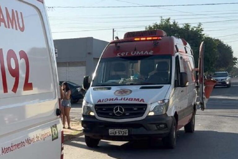 Adolescente morre ao colidir motocicleta em carro na parte alta de Corumbá