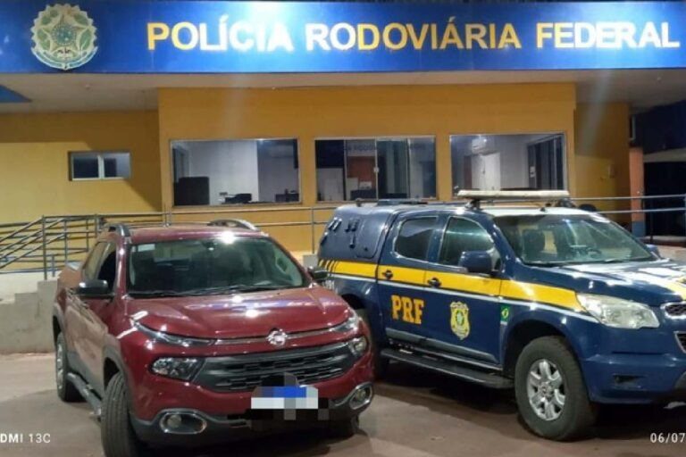 Caminhonete roubada é recuperada pela PRF em Miranda; dois homens são presos