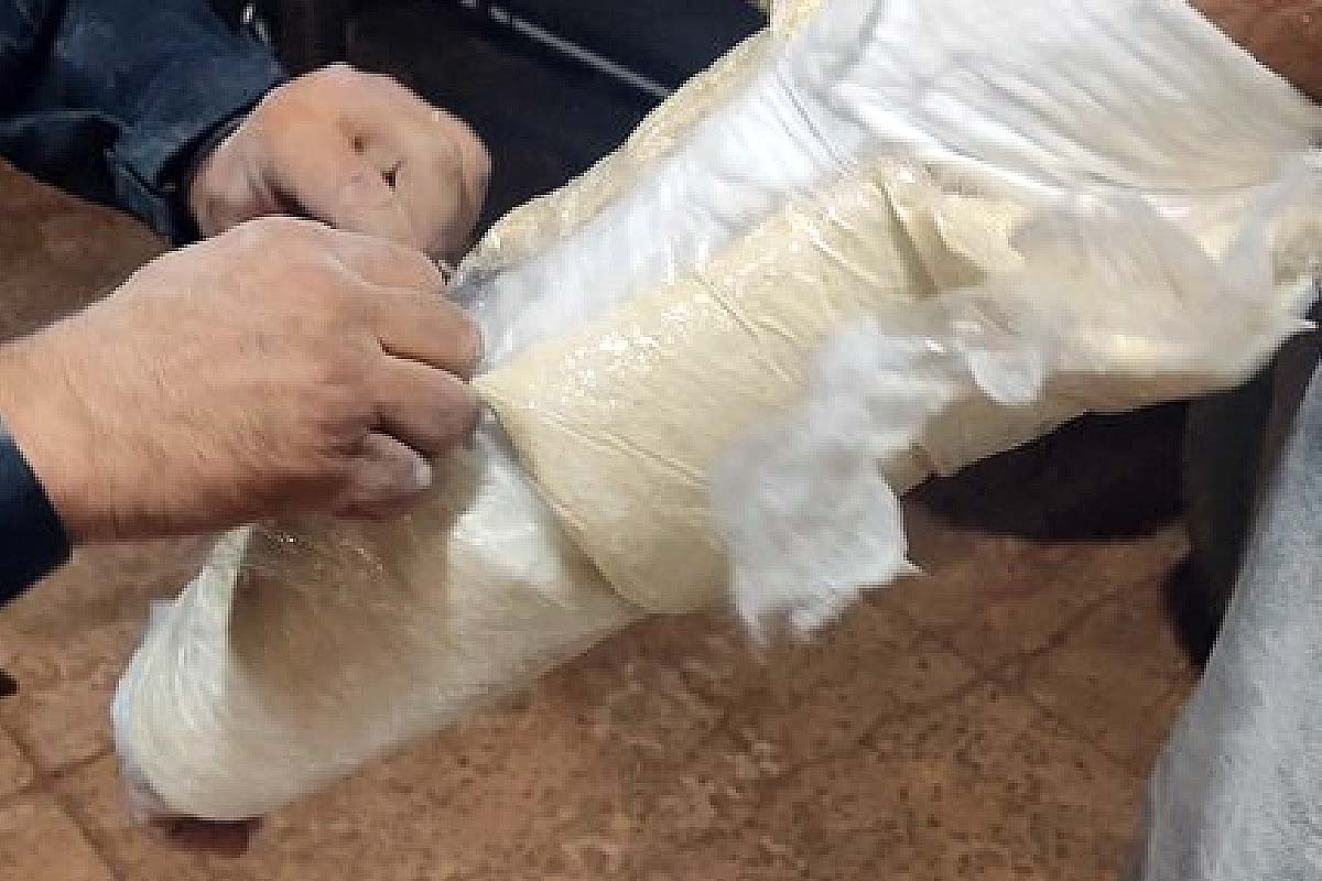 Leia mais sobre o artigo PRF prende homem que transportava cocaína escondido em braço engessado