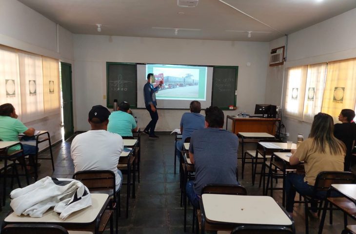 Detran amplia cursos para renovação de CNH e reciclagem em 3 filiais do estado