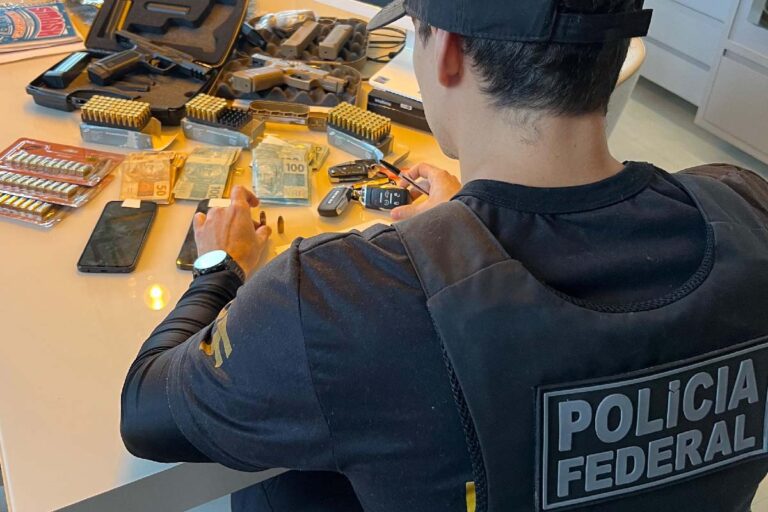 Operação da PF apreende bens de luxo em operação contra sonegação e tráfico em Corumbá