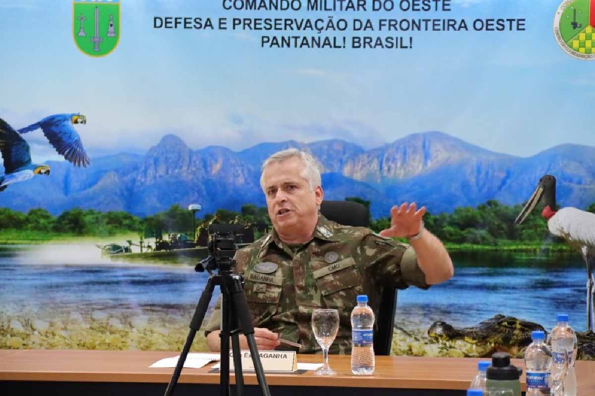 Leia mais sobre o artigo Pantanal: Forças Armadas detalham estrutura de apoio da união contra incêndios