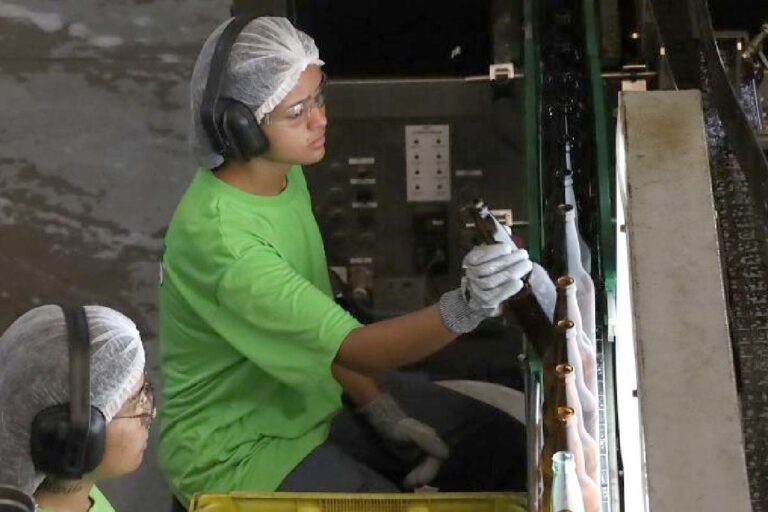 Mato Grosso do Sul Oferece 4.877 Vagas de Emprego em 35 Municípios