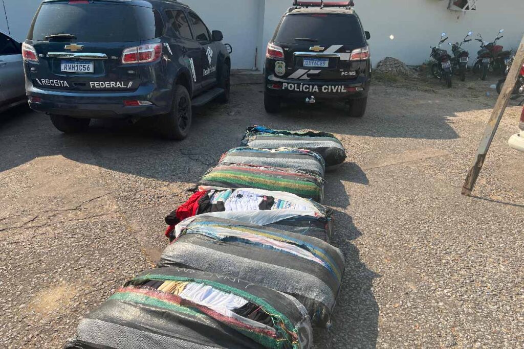 Receita Federal e Polícia Civil apreendem meia tonelada de mercadorias em Corumbá 2 contrabando corumba
