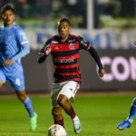 Flamengo avança na Libertadores mesmo com derrota para o Bolívar