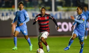 Leia mais sobre o artigo Flamengo avança na Libertadores mesmo com derrota para o Bolívar