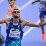 Júlio César Agripino é ouro e bate recorde mundial na corrida dos 5 km