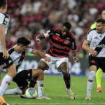 Gerson e Coutinho brilham, e Flamengo e Vasco empatam pelo Brasileirão