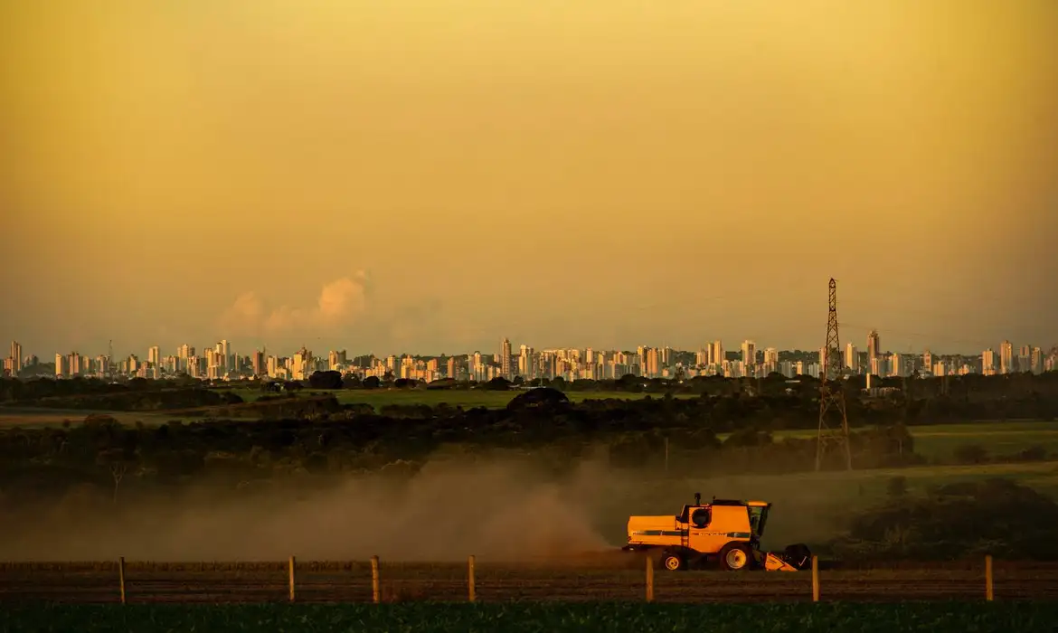 No momento, você está visualizando Capitais do agronegócio no Centro-Oeste acumulam problemas sociais