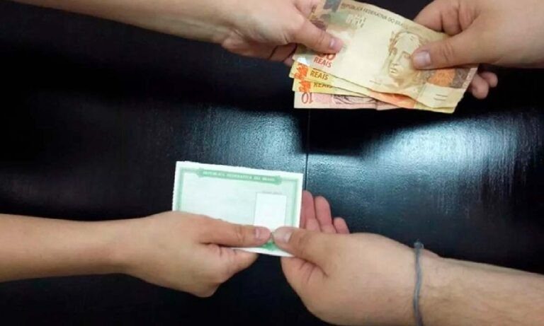 Casal é levado para delegacia por suposta compra de votos em Corumbá