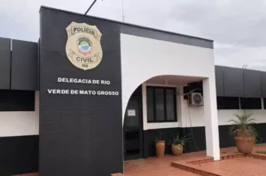 Leia mais sobre o artigo Veterinário e peão são mortos a facadas em fazenda de Rio Verde