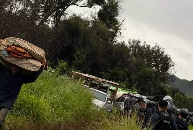 No momento, você está visualizando Sem-Terra desocupam fazenda “dos Bumlai” após intervenção policial em Dourados