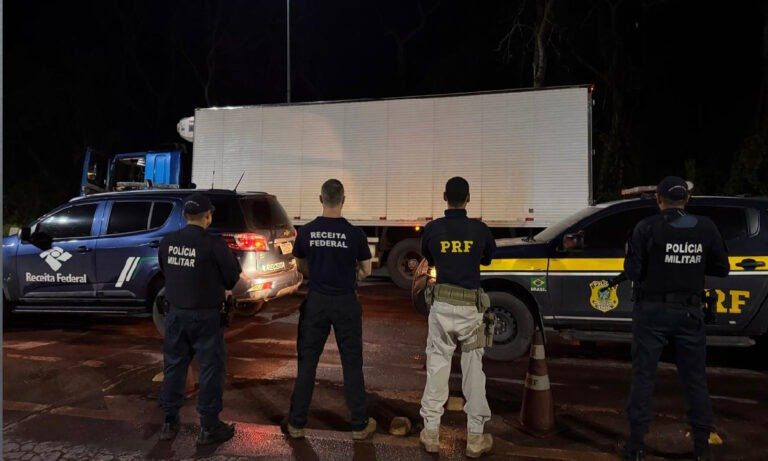 Operação Ágata Pantanal I apreende mercadorias e drogas em Corumbá