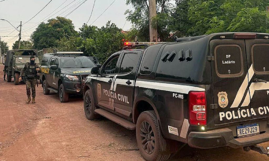 Operação Abre-Alas: Polícia fecha 8 bocas de fumo em Ladário antes do Carnaval 4 operação abre alas