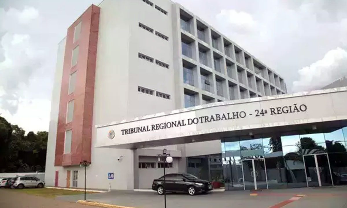 discriminada por ser mãe