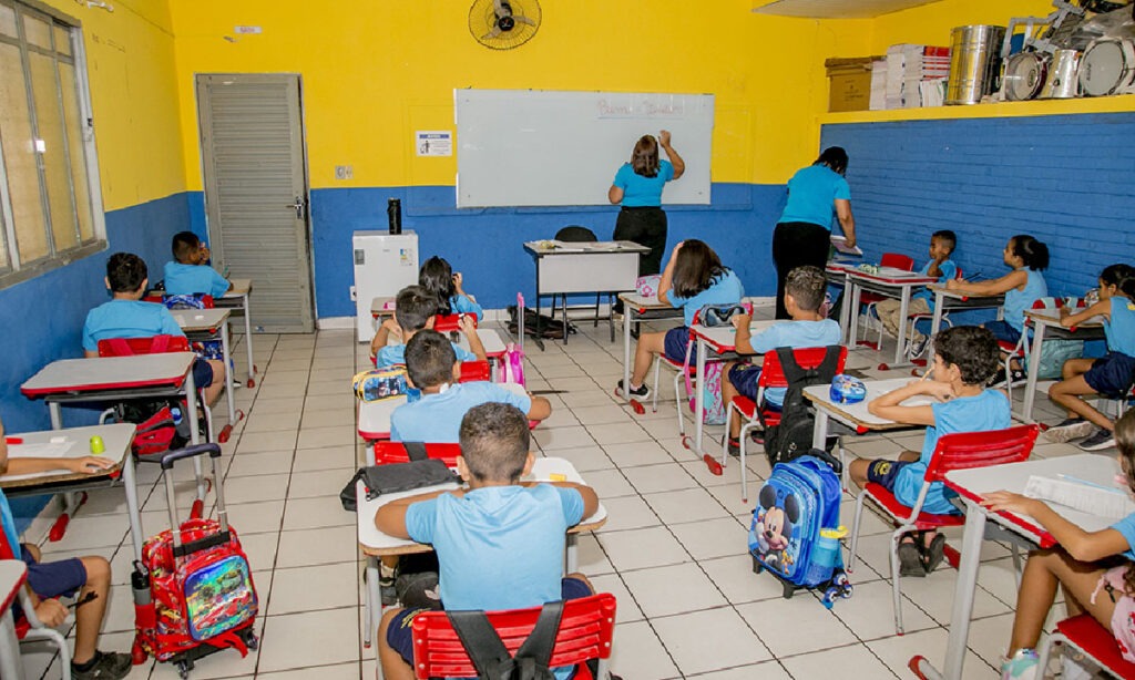 volta as aulas3 Rede Estadual