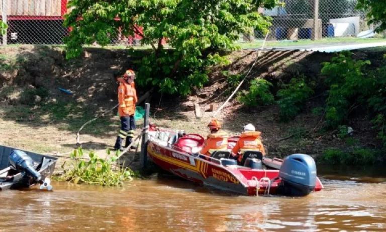 Bombeiros se preparam para ações de combate a incêndios no Pantanal