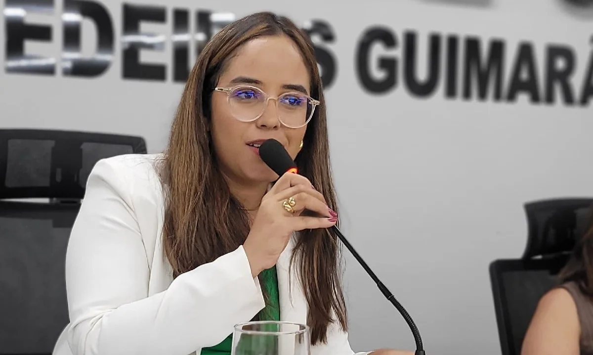 Folha MS - Notícias de Corumbá, Ladário e todo Estado de Mato Grosso do Sul 38 Homenagem mÊs das mulheres