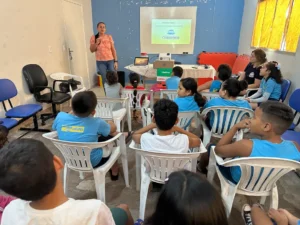Leia mais sobre o artigo Abril Laranja leva educação sobre proteção animal a crianças em Corumbá