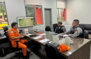 Leia mais sobre o artigo Força Nacional reforça cooperação com Bombeiros de MS na Operação Pantanal 2025